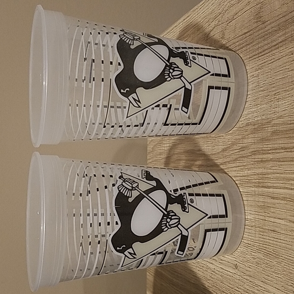Pittsburgh Penguins🐧 5 Cup set - Picture 2 of 6